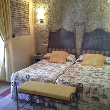 Solar De Tejada Гостевой дом Сория